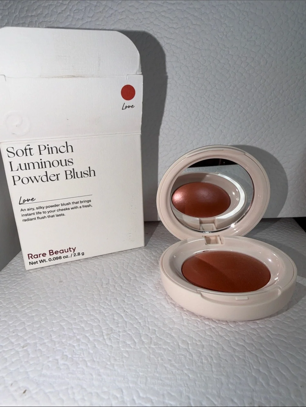 Rare Beauty Soft Pinch Poudre Lumineux Blush — Love (Pink)